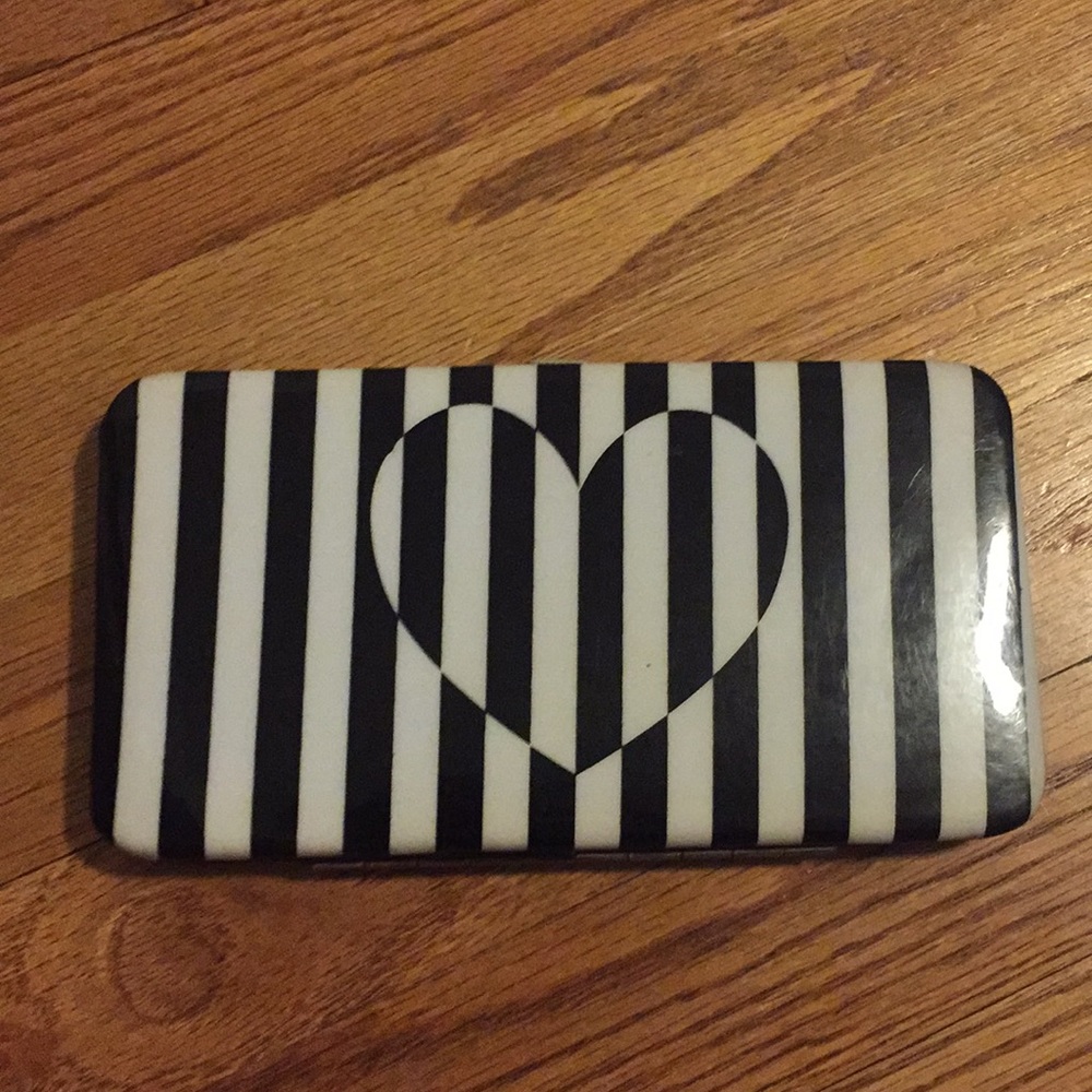 Black and white striped wallet with heart design